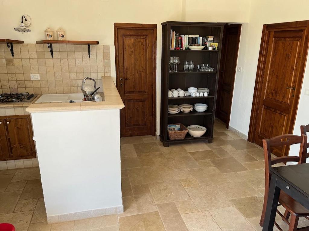 Casa Giuliveto - Charmantes Ferienhaus Mit Privatpool In Olivenhain Остуни Экстерьер фото
