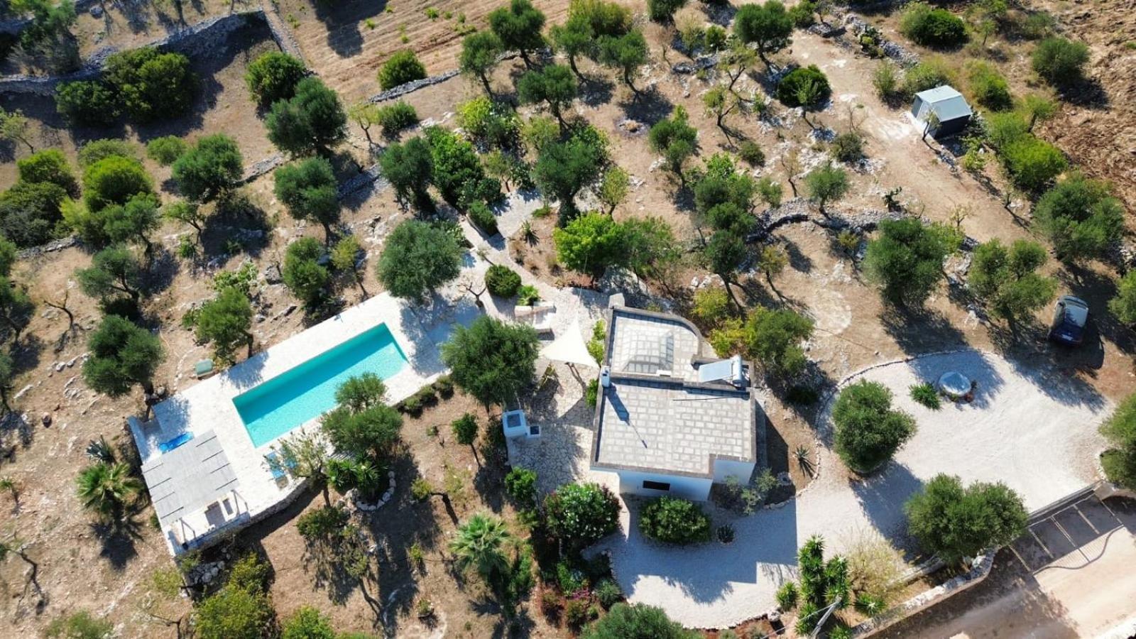 Casa Giuliveto - Charmantes Ferienhaus Mit Privatpool In Olivenhain Остуни Экстерьер фото